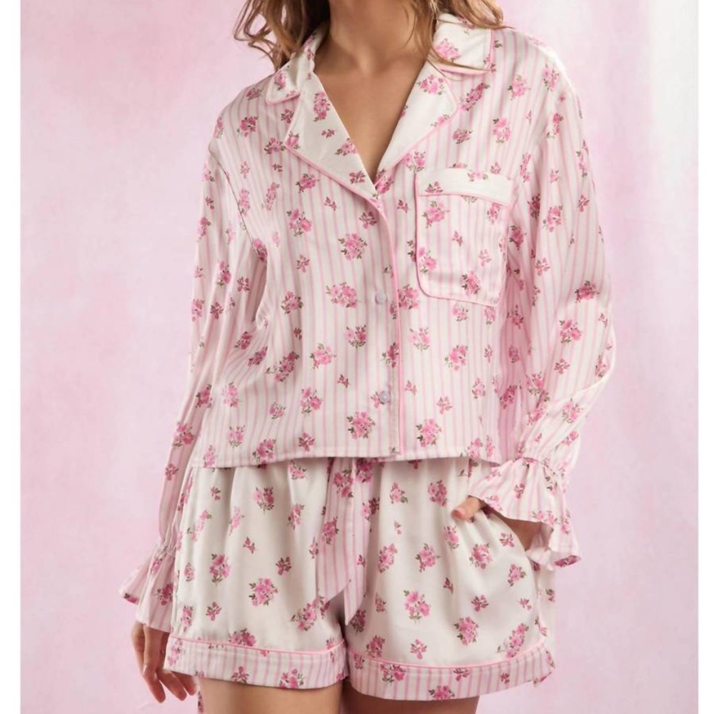 PEACH LOVE Galentines Floral & Striped PJ Set Pink‎ Medium New With Tags